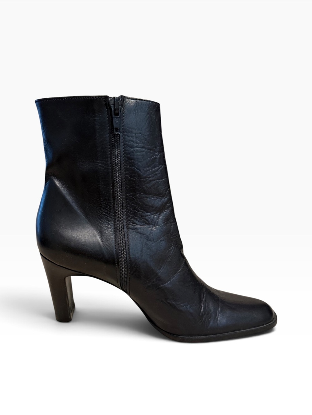 Vero Cuoio Black Leather Mid-Heel Zip Ankle Boot